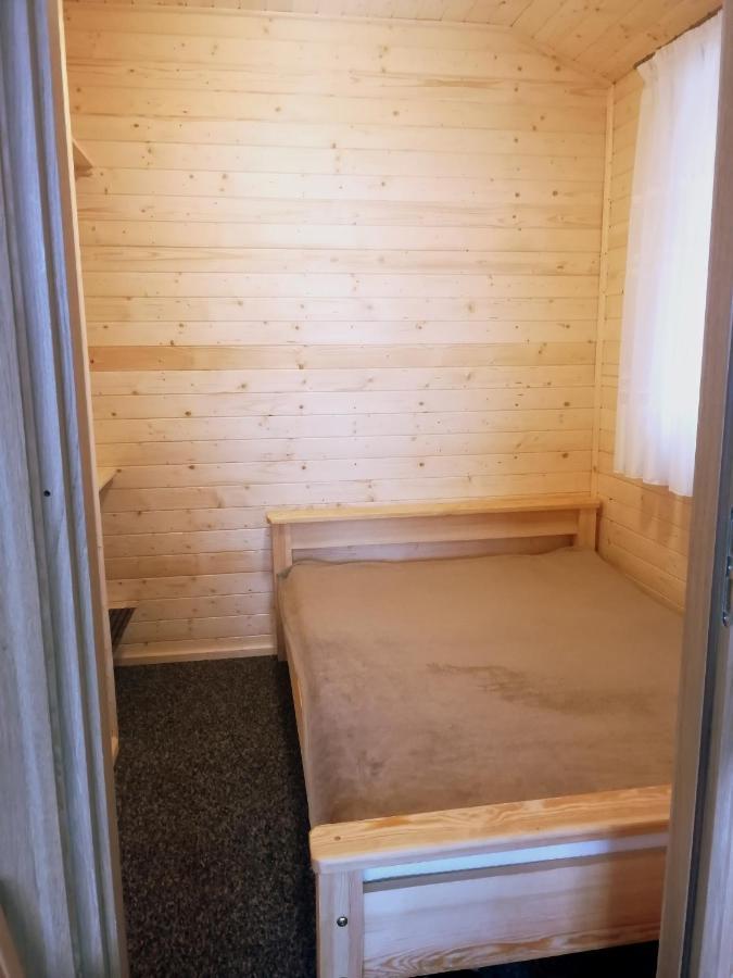 Domki Nad Jeziorem Dąbrówno Kültér fotó