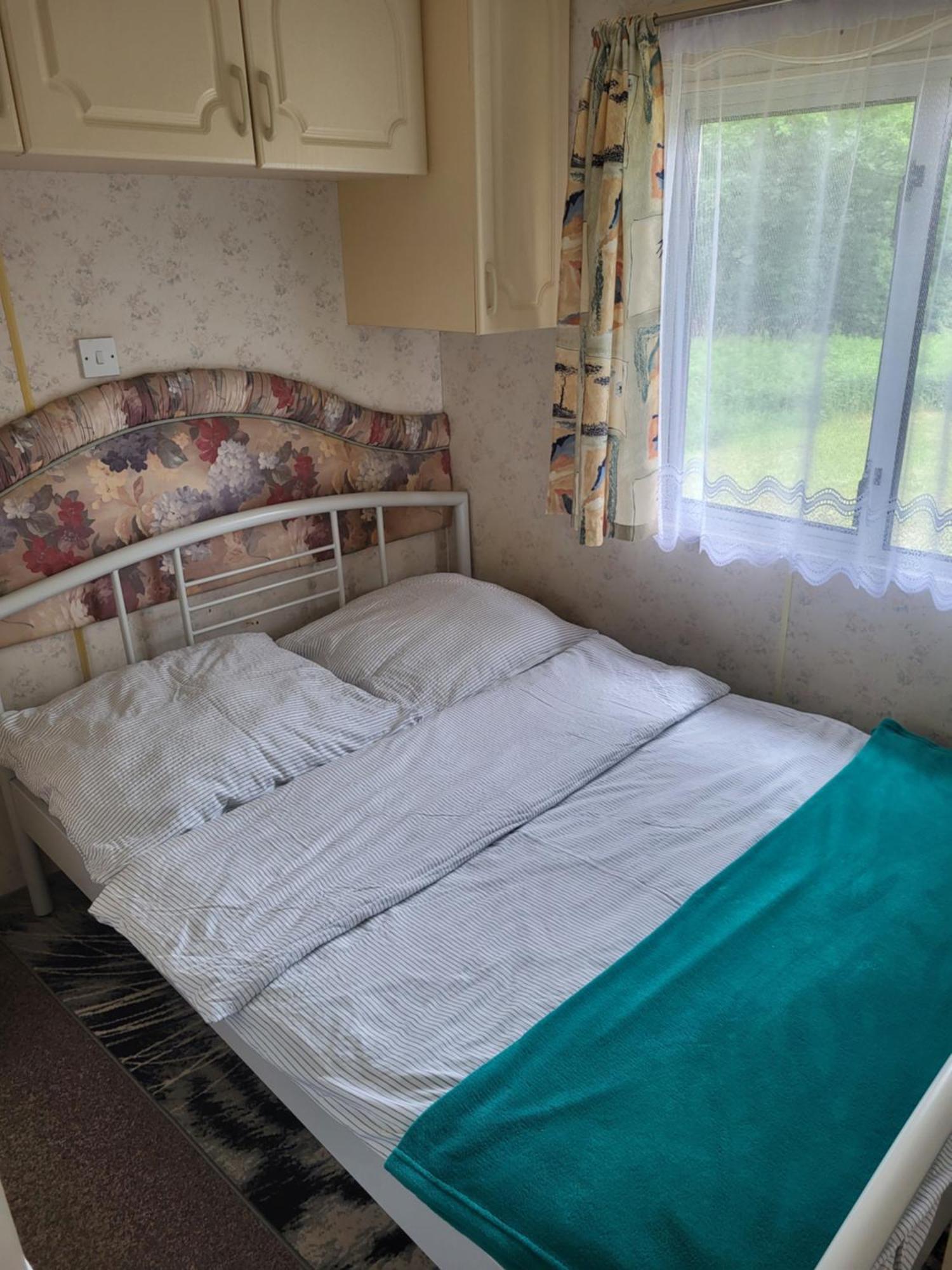Domki Nad Jeziorem Dąbrówno Kültér fotó